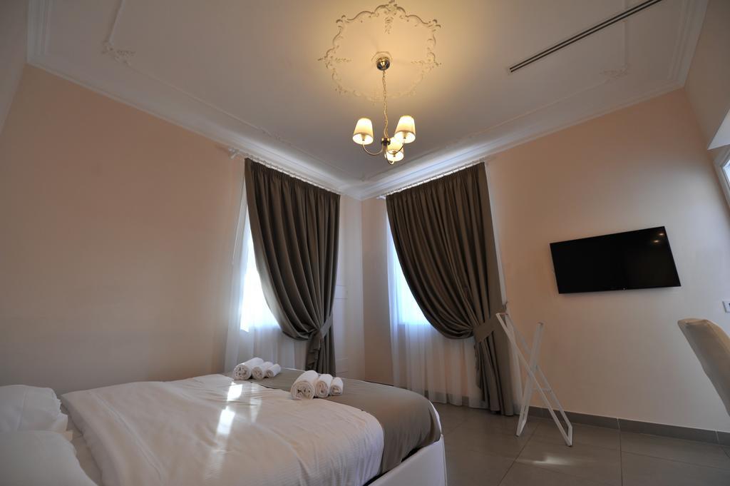Villa Zaccardi Rome Bagian luar foto